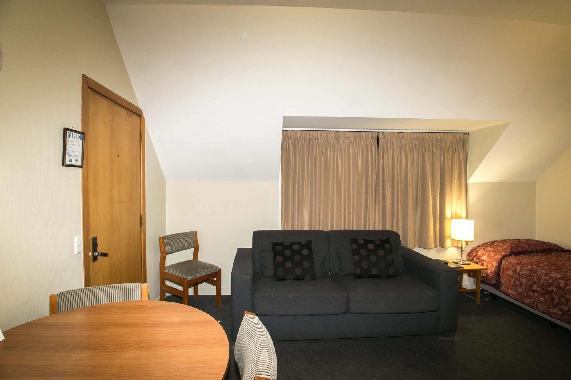 Allan Court Motel Dunedin Exterior foto